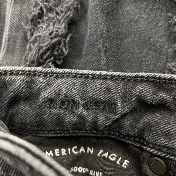 American Eagle Mom Jeans Women's Dark Wash Distressed Black Denim Size 2 Regular - Picture 2 of 7